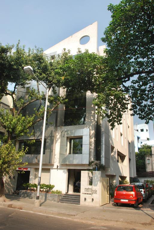 Hotel Metropole Calcutta Buitenkant foto