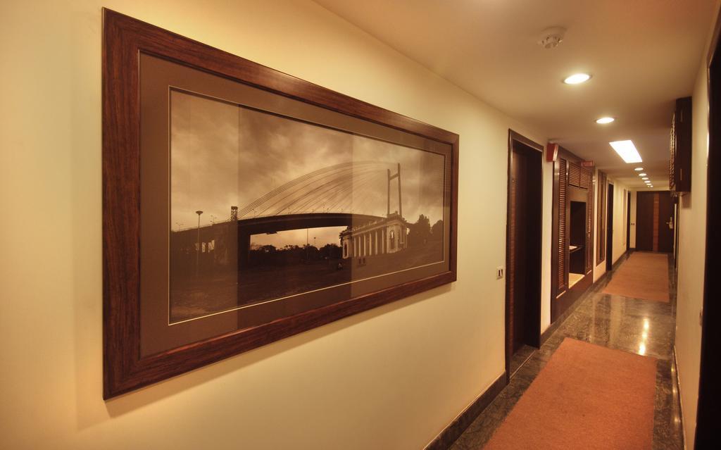 Hotel Metropole Calcutta Buitenkant foto